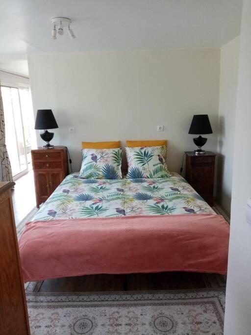 Chalet Pour Deux Personnes Saint-Pierre-du-Lorouër 外观 照片